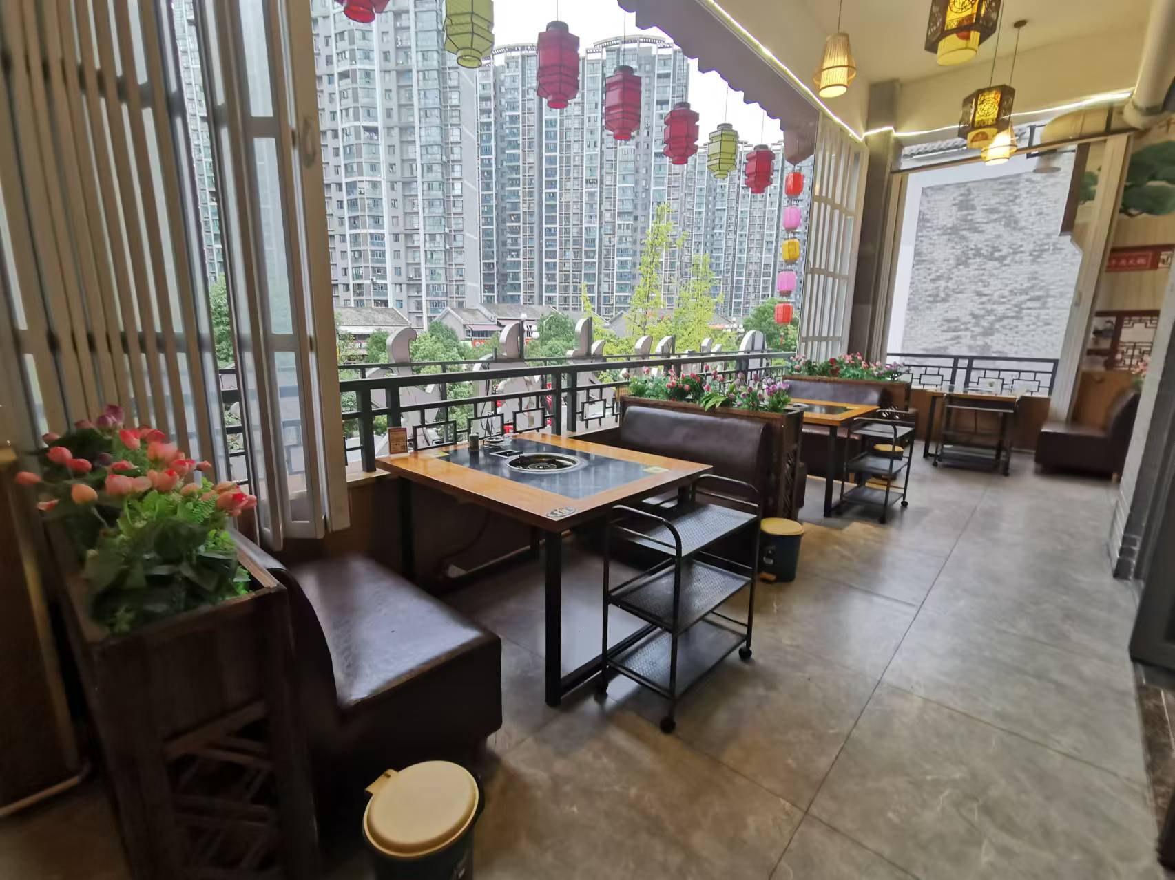 金阳世纪城合肥路280平餐饮店生意转让